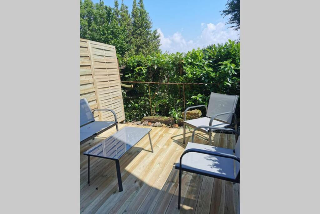 Apartamento Le 3 De Coeur Avec Terrasse Honfleur Exterior foto